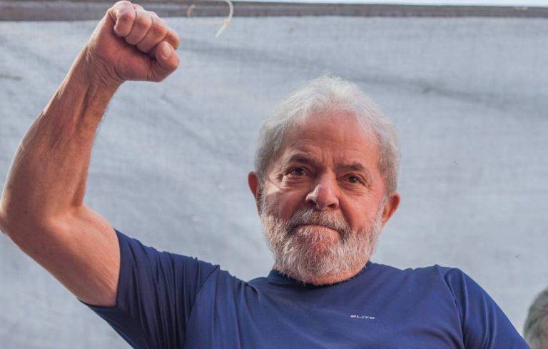 Pide Lula votar por Haddad para no arrastrar a Brasil a una aventura fascista