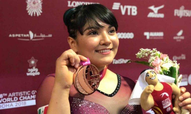 Alexa hace historia con presea mundial en la gimnasia