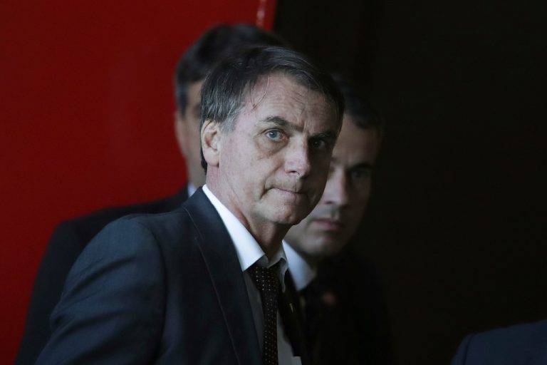 Bolsonaro debe aclarar cuentas de su campaña: tribunal electoral