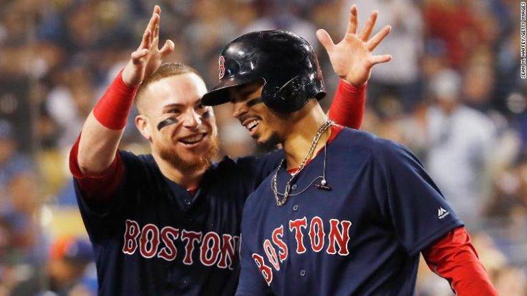 Boston es patirrojo; multitudes celebran el tí­tulo de Serie Mundial