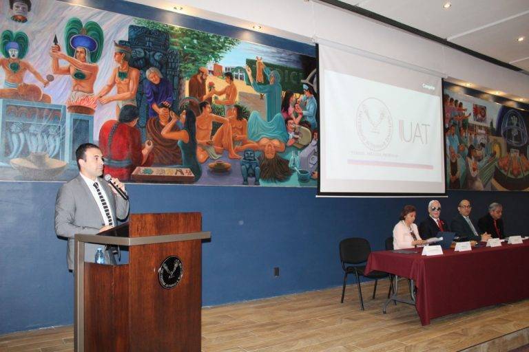 Dan bienvenida a nuevos alumnos de Medicina-UAT Tampico