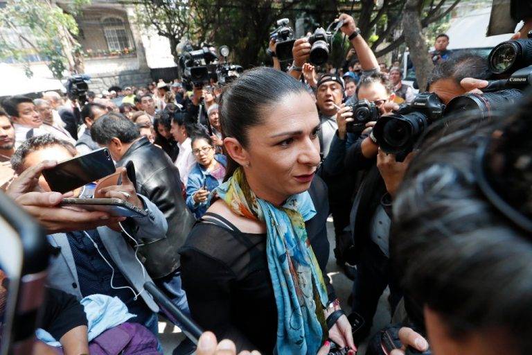 «No voy a claudicar», responde Ana Guevara a reclamos de diputados