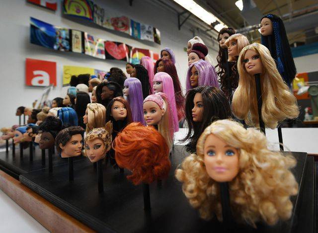 Barbie festeja más de mil millones de ventas en 60 años