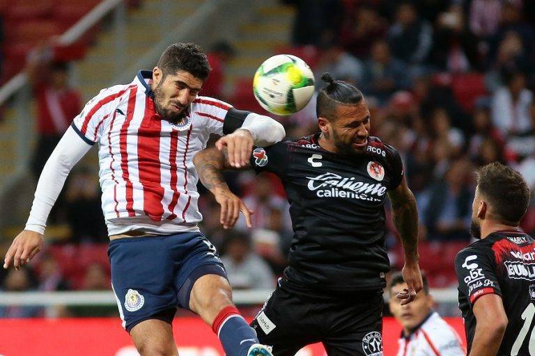 Chivas derrota 2-0 a Xolos en inicio del Clausura 2019