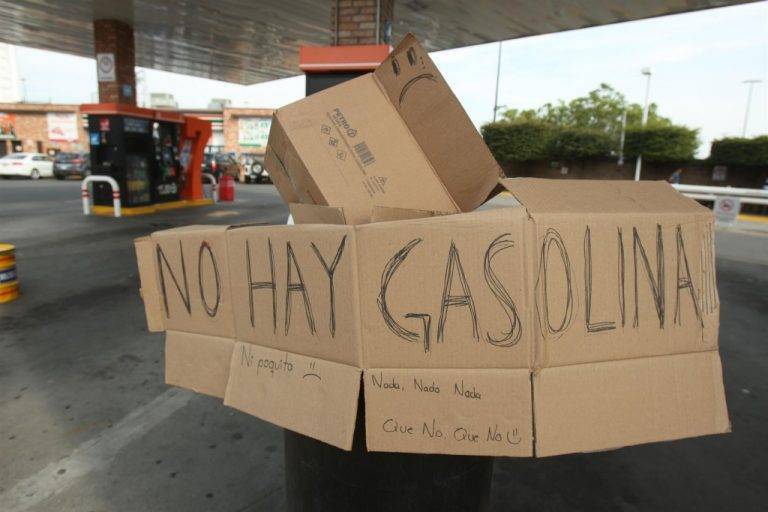 Desabasto de gasolina ya afecta 7 estados