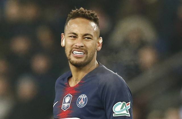 Aplazan juicio entre Neymar y el Barcelona