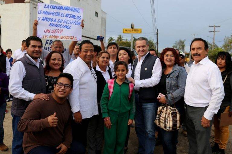 Intensa gira de trabajo realiza Oseguera por colonias de Ciudad Madero