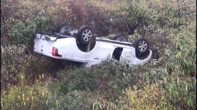 Volcadura en la antigua carretera al Mante deja 5 Lesionados