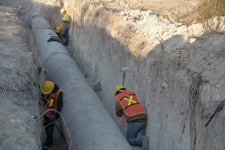 Regresa servicio de agua paulatinamente a las colonias de la capital