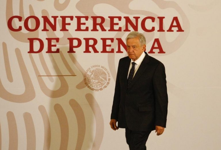 El gobierno era un comité al servicio de la IP, dice López Obrador