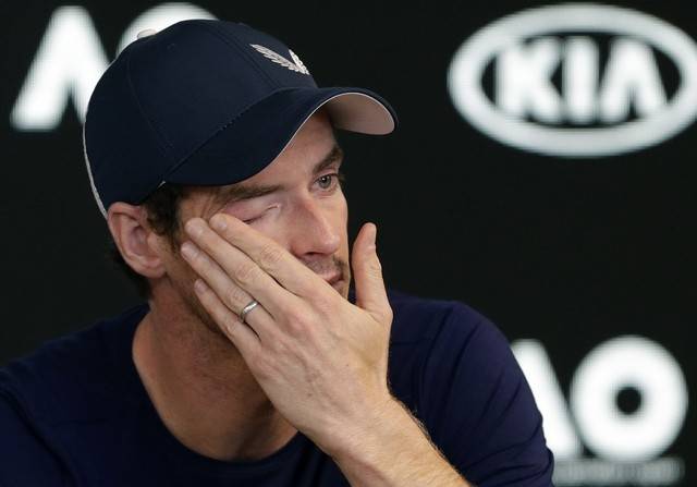 Entre lágrimas, Andy Murray piensa en el retiro