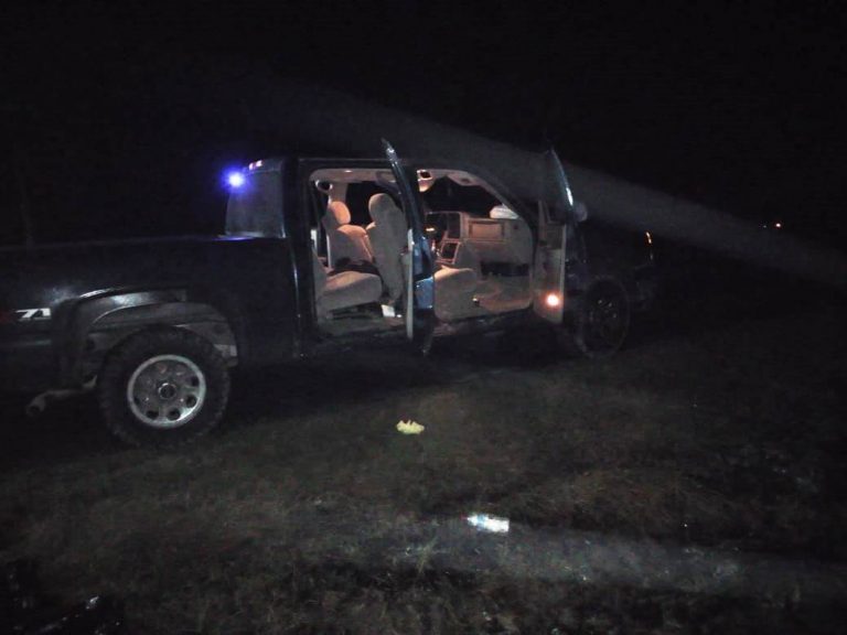 Aseguran camioneta con reporte de robo en Rí­o Bravo