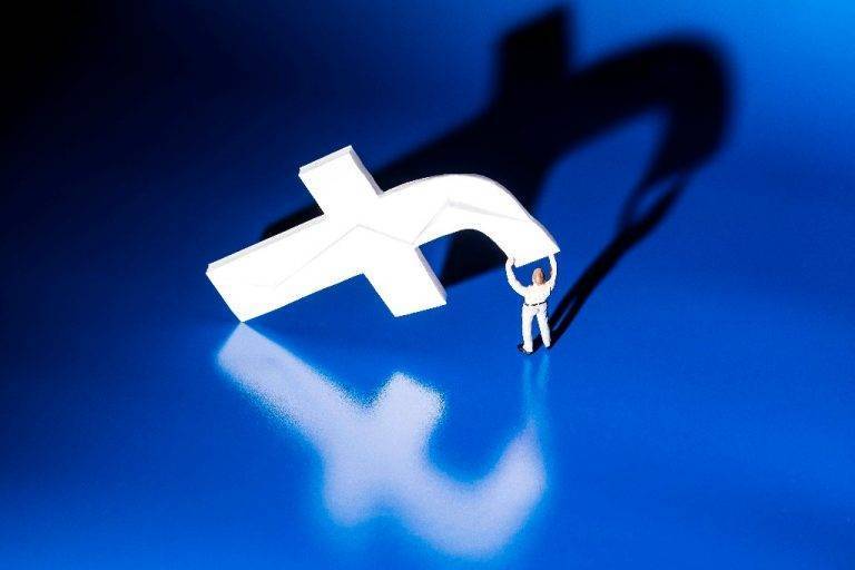 Facebook anuncia inversión de 300 mdd en periodismo
