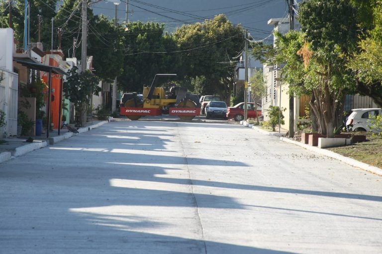 Entregará Ayuntamiento obras de pavimentación en 3 Colonias