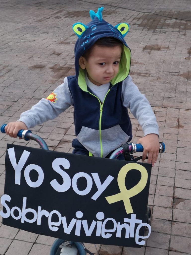 Realizan caminata  para recaudar fondos y apoyar a niños con cáncer