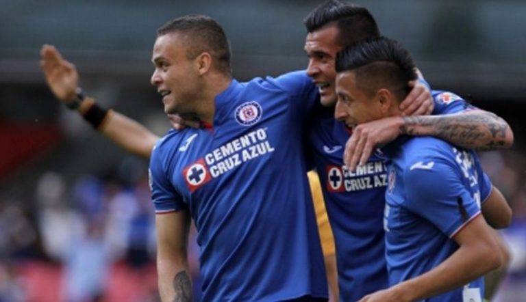 Cruz Azul espera levantar cabeza a costa de hundido Veracruz