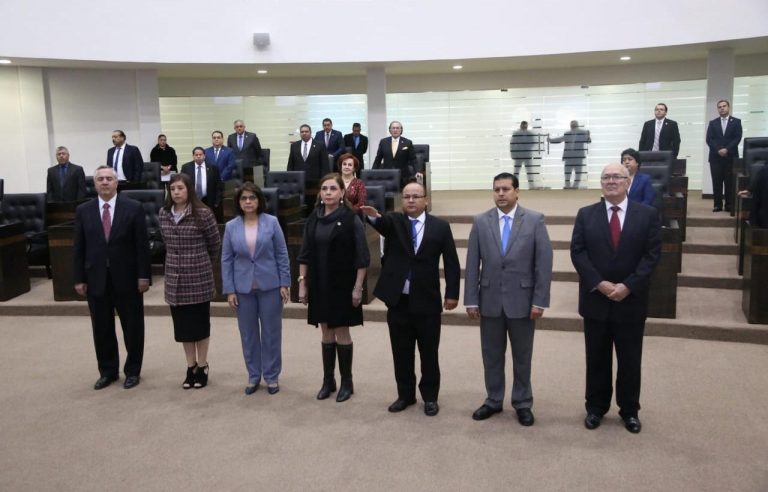 Toman Protesta al titular de la Comisión Estatal de Búsqueda
