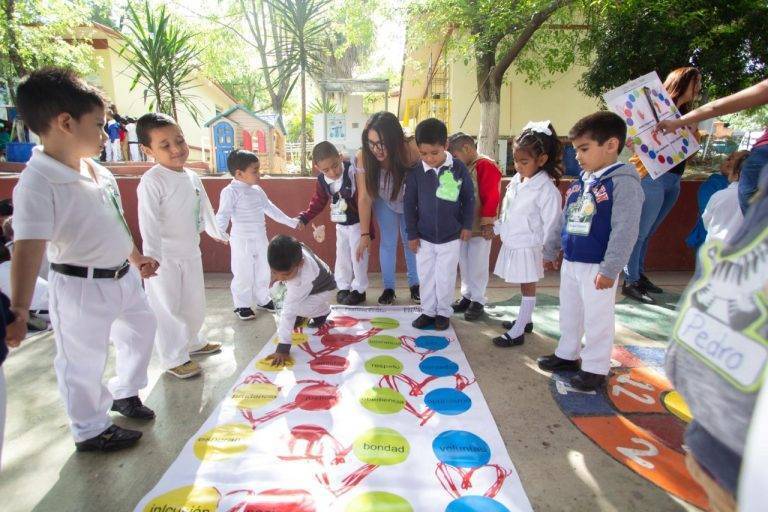 Inicia UAT colecta de juguetes â€œManos Universitariasâ€