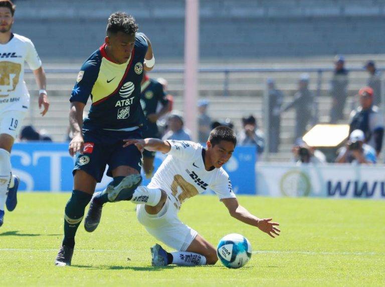 Zarpazo de Pumas a las íguilas 1-0