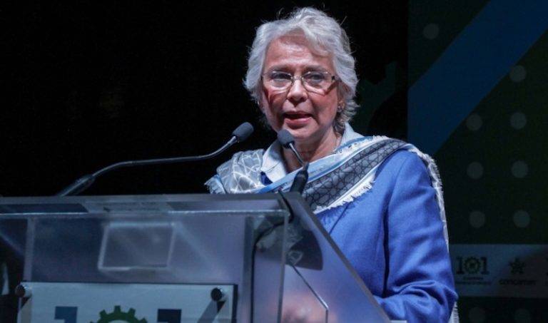 Sánchez Cordero pide a industriales apoyar crecimiento del paí­s