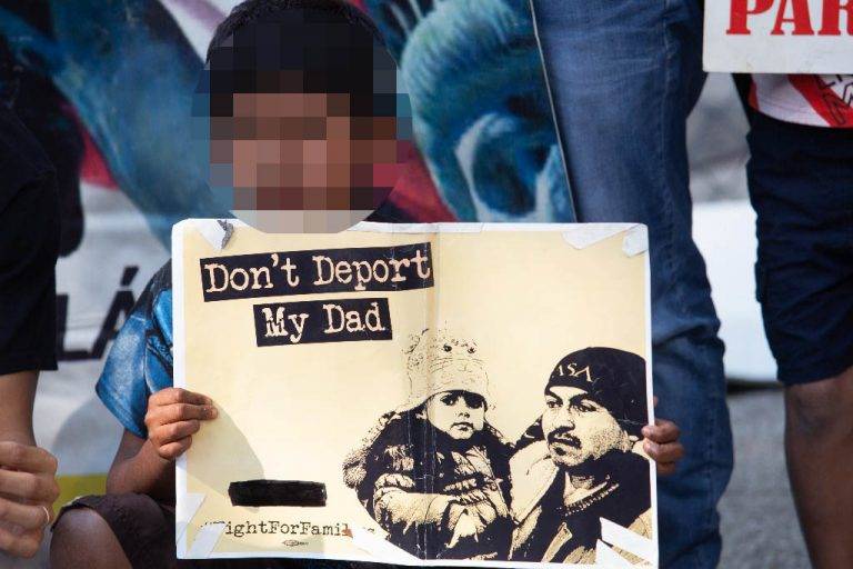 Detienen a 200 migrantes en los lí­mites de México y Guatemala