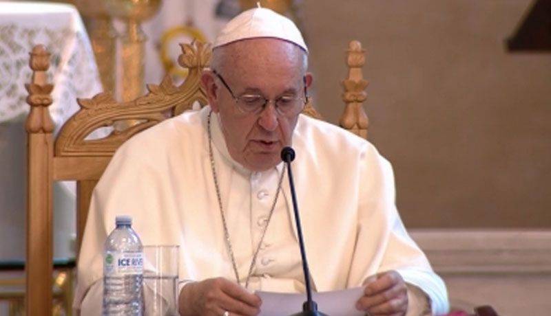 Papa defiende libertad religiosa en la cuna del Islam