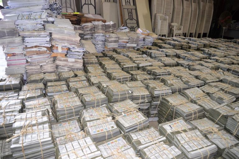 Dona IETAM 12 toneladas de material para destrucción