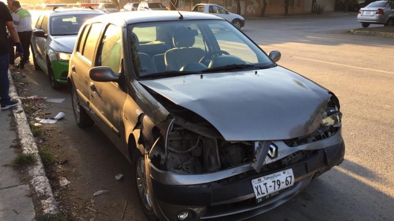 Se registra aparatoso accidente en la colonia Nacozari