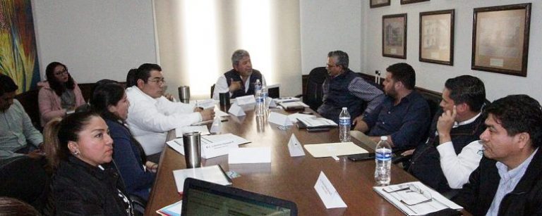 Gestiona Xico González recursos ante el Banco de Desarrollo de América del Norte