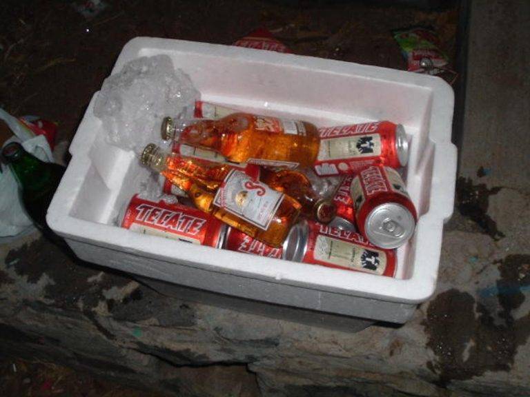 Peligroso tratar deshidratación con refresco o cerveza