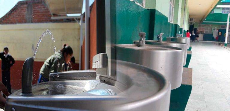 Detectan fraude en programas escolares