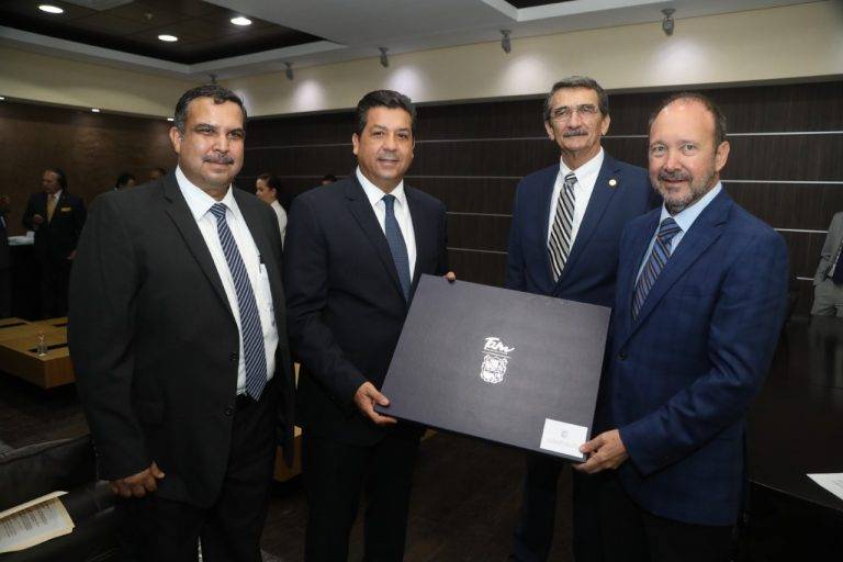 Realizan convenio la UAT y el Sistema Estatal Anticorrupción