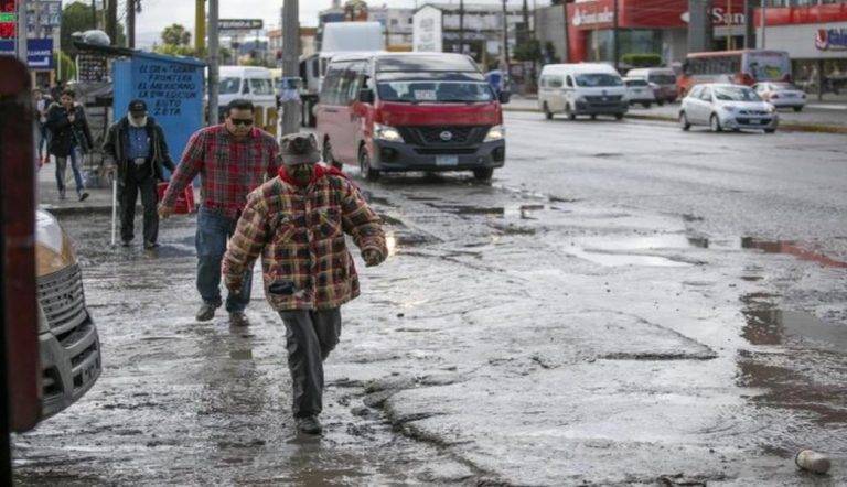 Activan alerta amarilla en 12 alcaldí­as de CDMX por lluvia y granizo