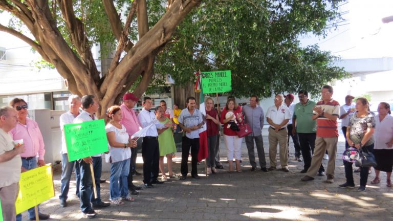 Se suman victorenses Acto Nacional de Unidad en defensa de la dignidad de México.