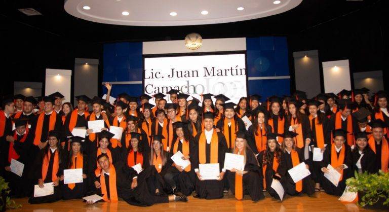 Egresa generación 2016-2019 de la Preparatoria No. 3 de la UAT