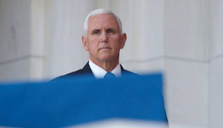 Propuestas de México contra migración son insuficientes, dice Mike Pence