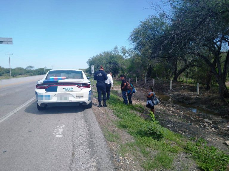 Rescatan a  3 migrantes Guatemaltecos en carretera González – Zaragoza