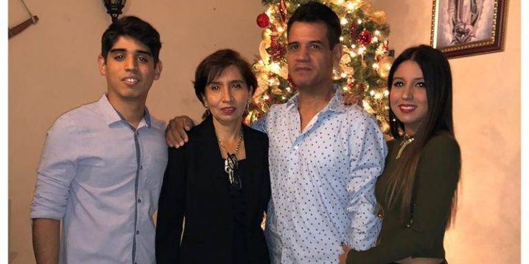 Pide apoyo para salvar a su papá de enfermedad de cáncer