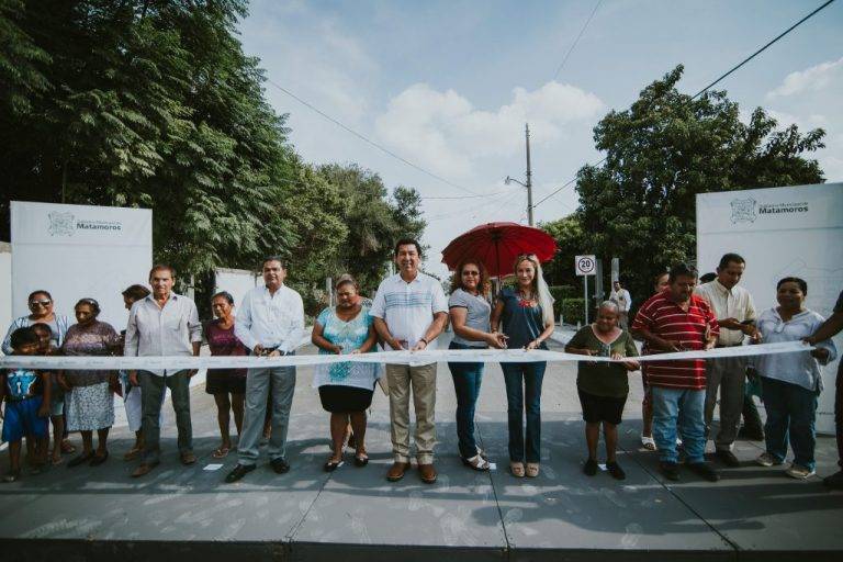Aplica alcalde Mario López inversión extraordinaria en pavimentación; entrega obras por 13 MDP