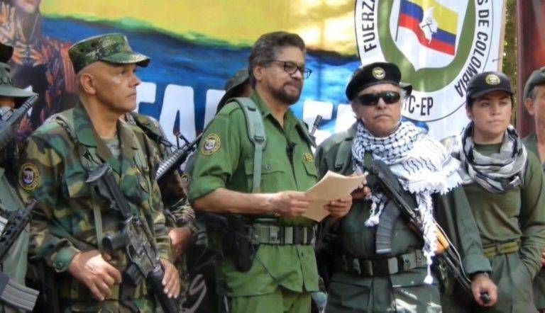 Ex número dos de FARC anuncia que retoma lucha armada en Colombia