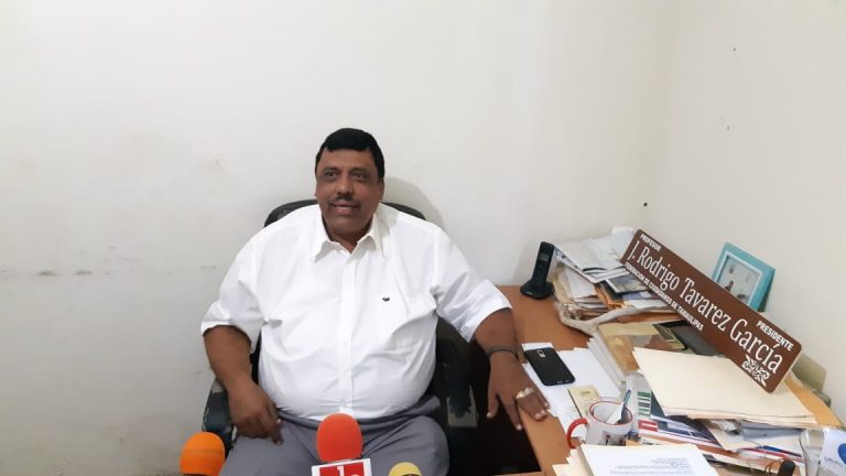 SNTE se cuelga medallas que no le  corresponden:Tavares