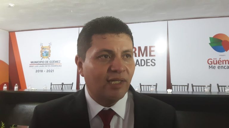 Rinde primer informe de gobierno Lauro Reyes; Alcalde de Gí¼émez