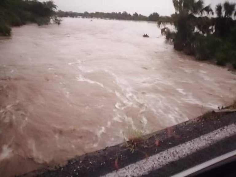 Lluvias dejan incomunicado al municipio de Ocampo