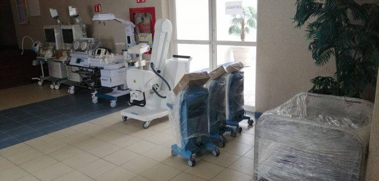 Entrega Gobierno de Tamaulipas equipo médico al hospital general de Mante.