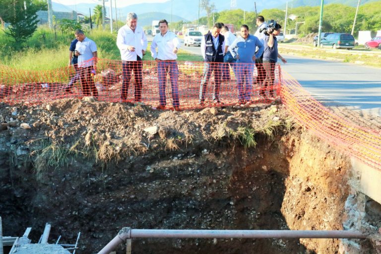 Avanza trabajo de sectorización del agua en Victoria
