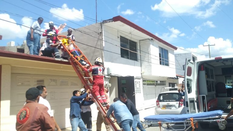 Se Electrocuta Empleado de Televisión de Paga