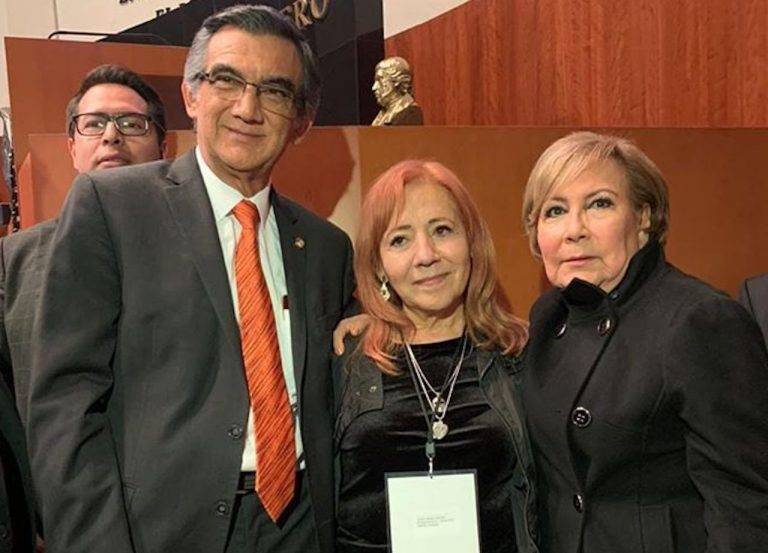 Entre jaloneos, Rosario Piedra rinde protesta como presidenta de la CNDH