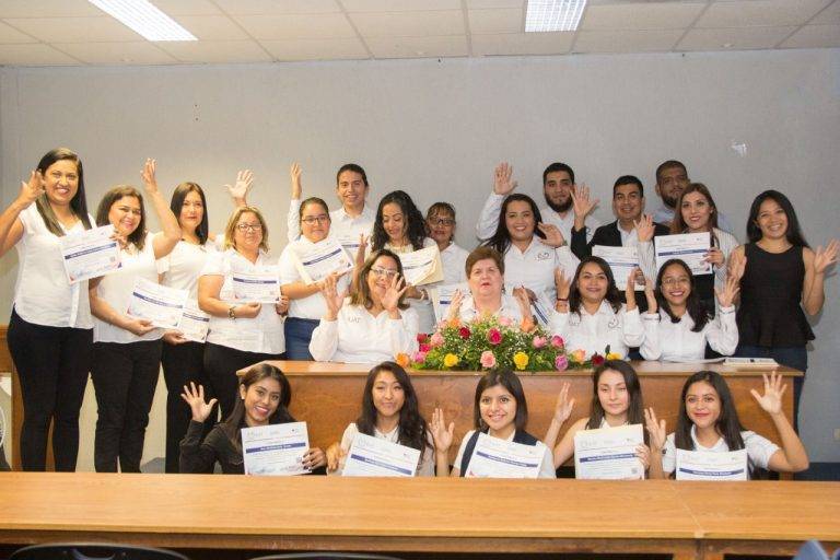 Entrega UAT constancias del curso lengua de señas mexicana