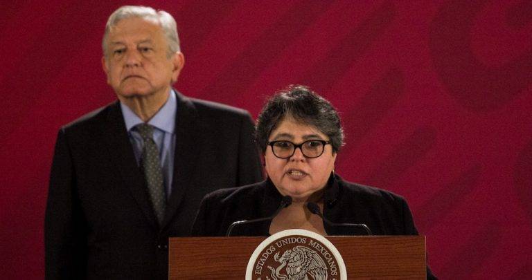 Anuncia AMLO a nueva titular del SAT