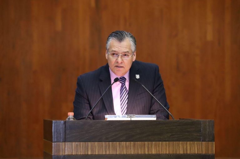 Buscan diputados bajar recursos para municipios